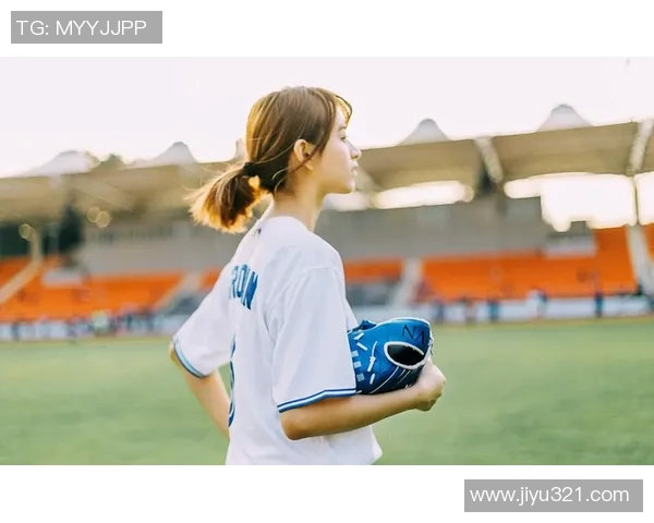 美女追逐足球明星的背后故事与他们的浪漫情缘揭秘 美女追逐足球明星的背后故事与他们的浪漫情缘揭秘